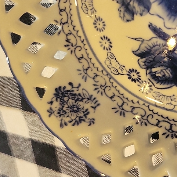 Vintage Asian Pierced fruit bowl/ Sieve,Small for cherries,plums.EUC - Picture 4 of 6